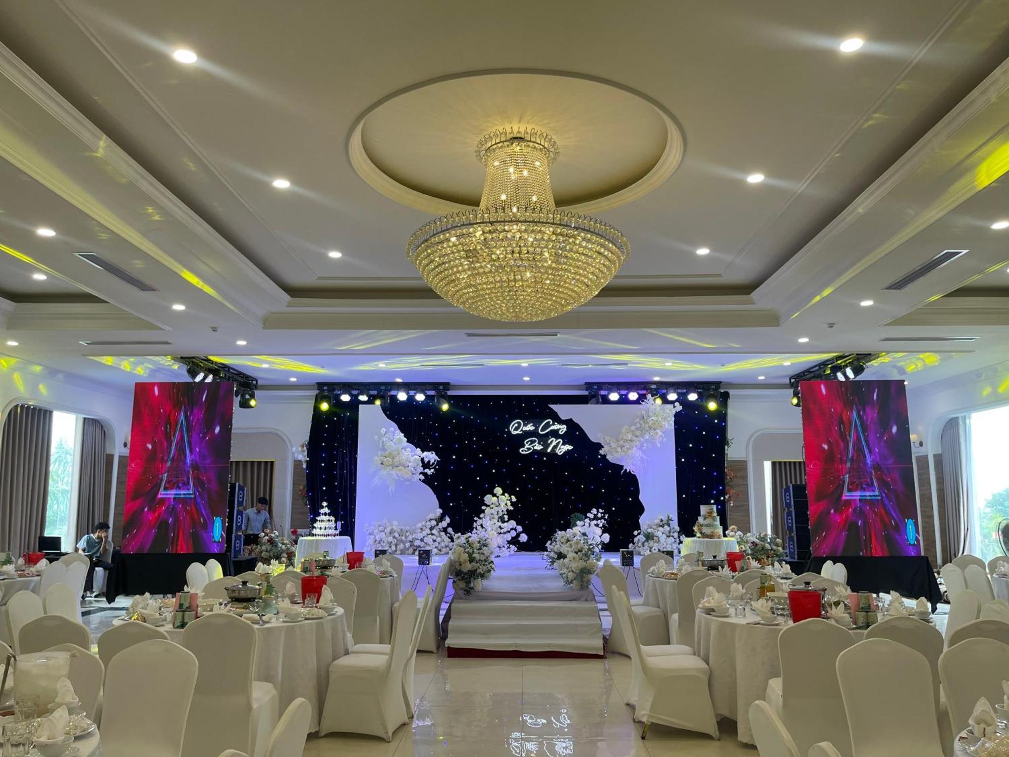 Ngan Ha Hotel Dai Tiet 外观 照片