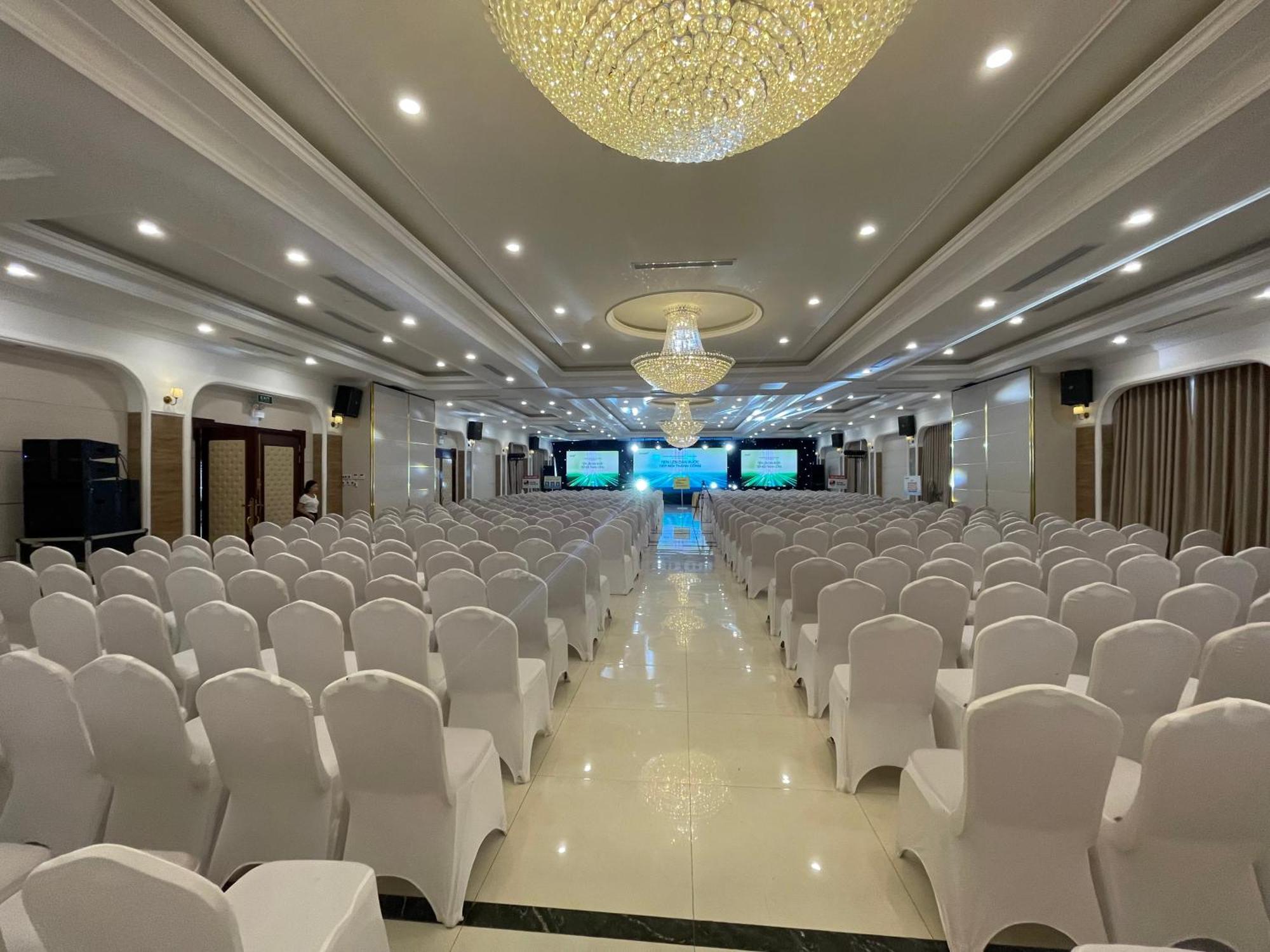 Ngan Ha Hotel Dai Tiet 外观 照片